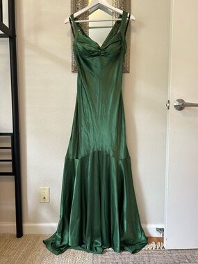 Green Satin V-Neck Prom Gown